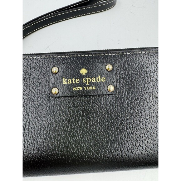 Kate Spade Black Wristlet Zip Wallet Layton Wellesley - Picture 2 of 11